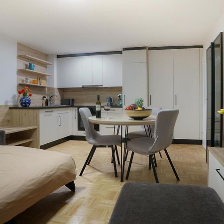 Modern Apartment, Full Kitchen, For 6 Gmunden Exterior photo